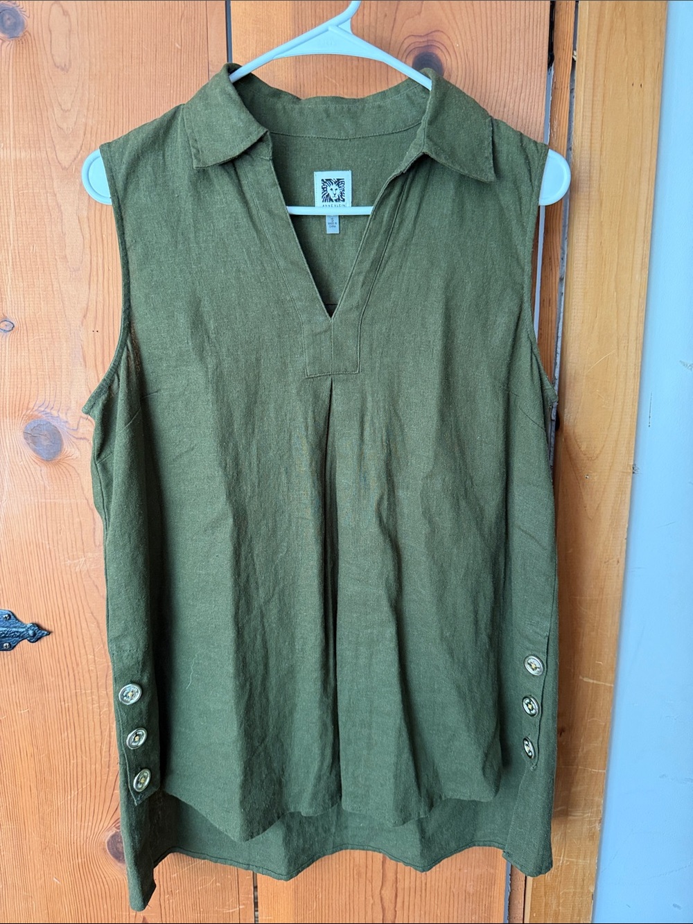 Sleeveless Olive Green V-Neck Women's Top